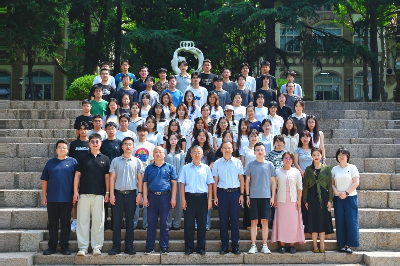 中国海洋大学牡蛎遗传育种攻关团...