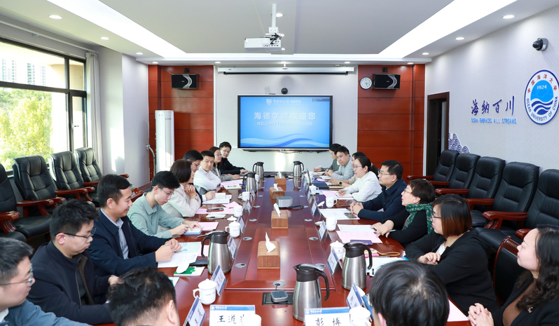 全国青联副秘书长董霞一行来校调...